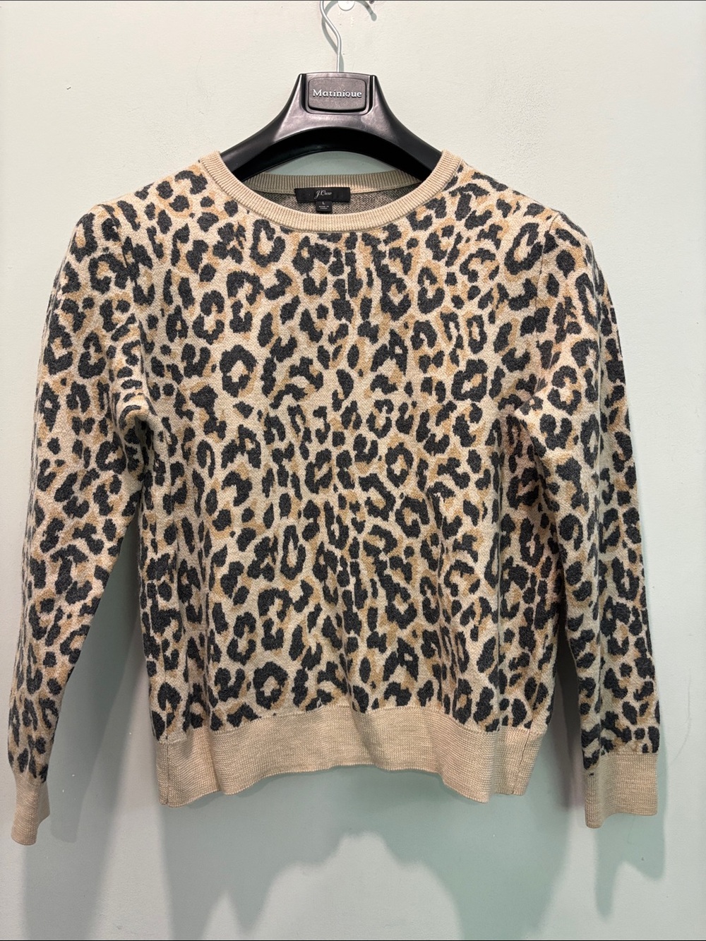 J.Crew 100% Merino Wool Leopard Crewneck Sweater Beige Brown Size M - Picture 10 of 13